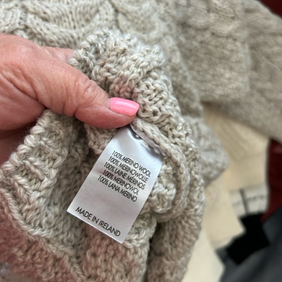 Aran Sweater Market Cable Knit Wool Sweater - Picture 6 of 8